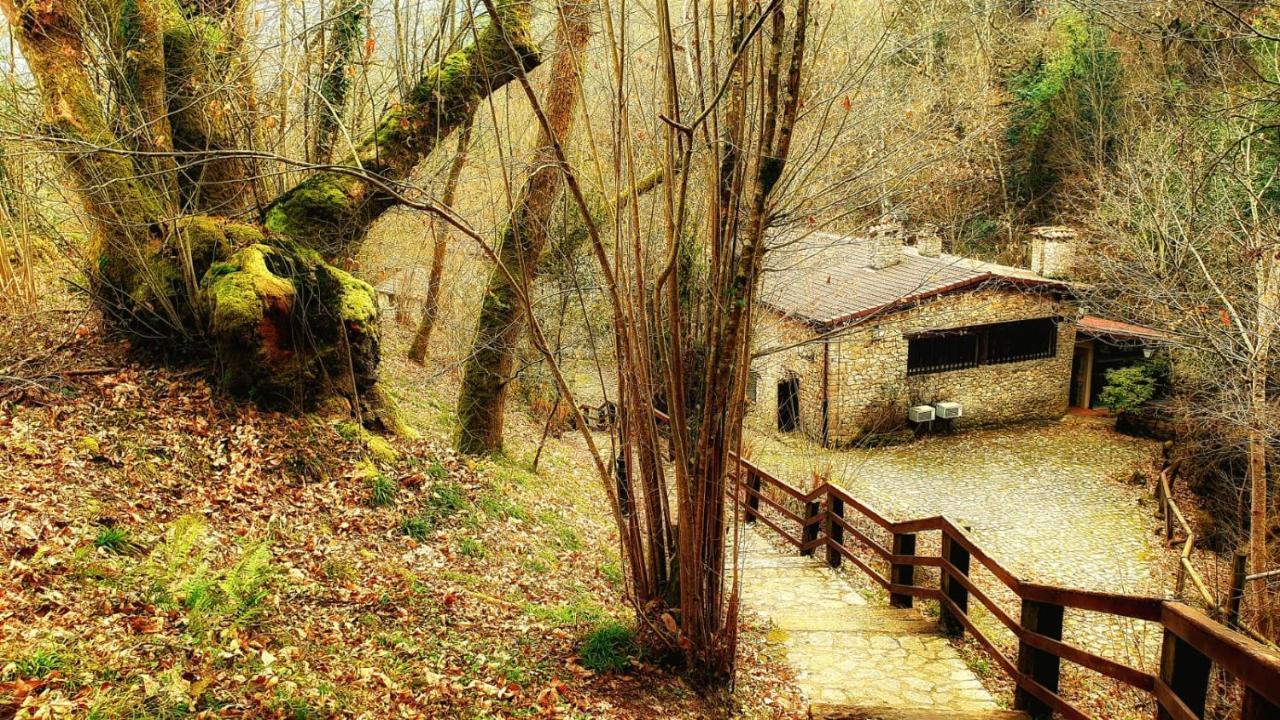 Hotel Rural La Tahona De Besnes Arenas De Cabrales Exterior foto